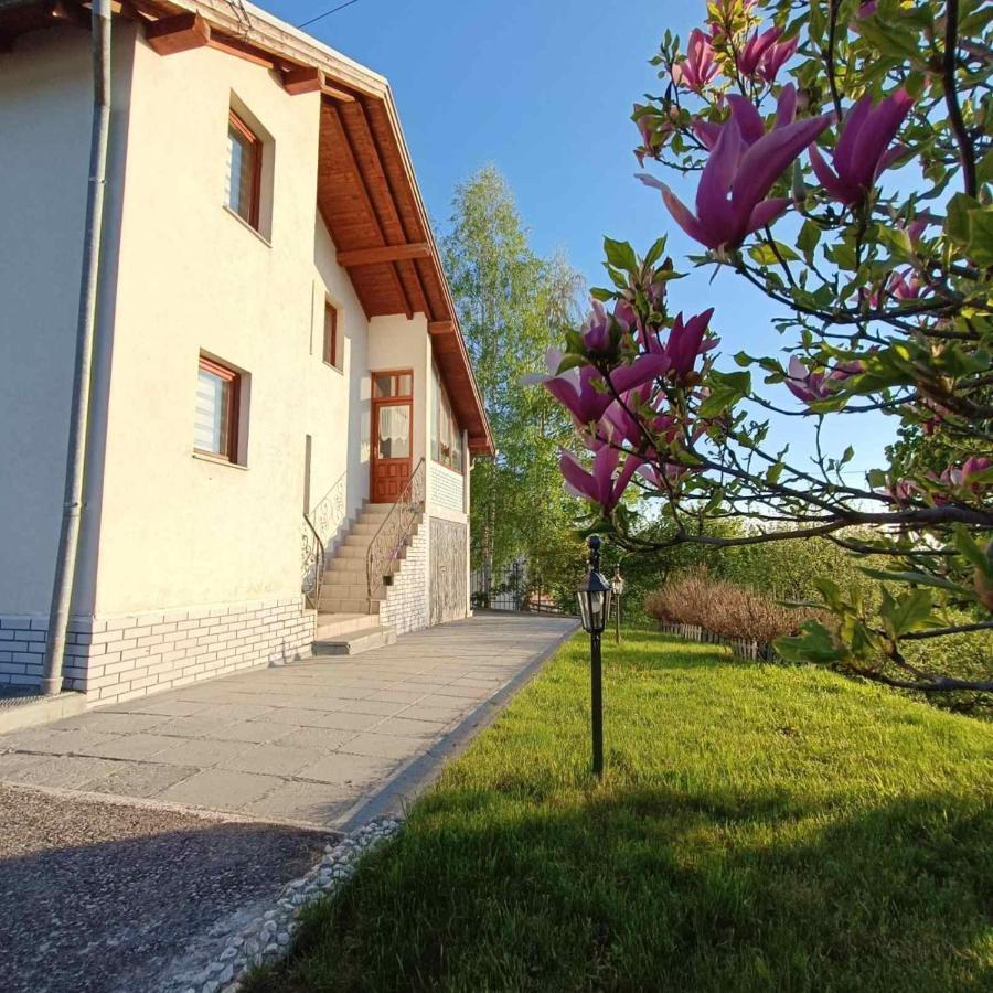Holiday Home Green ซาราเยโว ภายนอก รูปภาพ
