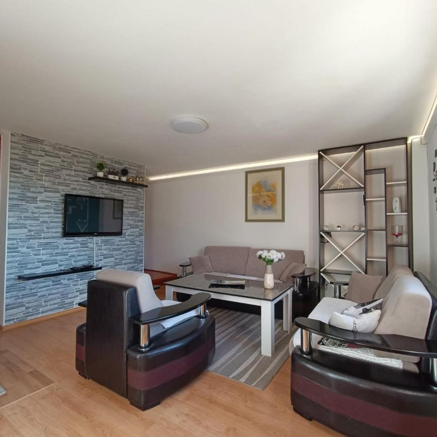 Holiday Home Green ซาราเยโว ภายนอก รูปภาพ