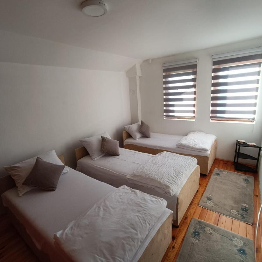 Holiday Home Green ซาราเยโว ภายนอก รูปภาพ